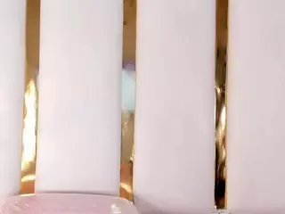 camillemilano's Live Sex Cam Show