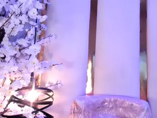 camillemilano's Live Sex Cam Show