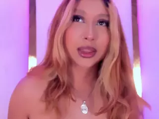 camillemilano's Live Sex Cam Show