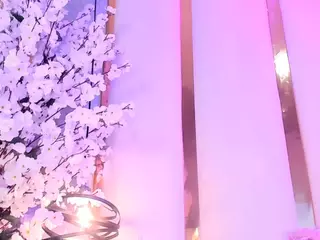 camillemilano's Live Sex Cam Show
