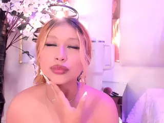 camillemilano's Live Sex Cam Show