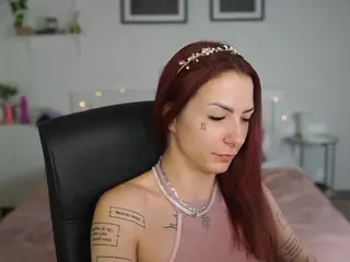CherryDesire's Live Sex Cam Show