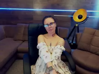 FuriosaGold's Live Sex Cam Show