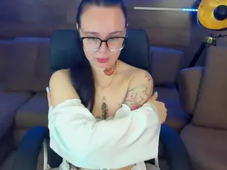 FuriosaGold's Live Sex Cam Show