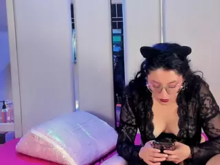 kyomiswan's Live Sex Cam Show