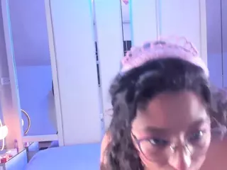 kyomiswan's Live Sex Cam Show