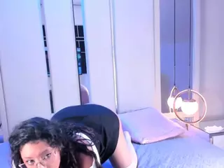 kyomiswan's Live Sex Cam Show