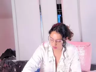 kyomiswan's Live Sex Cam Show