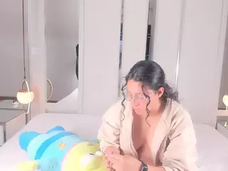 kyomiswan's Live Sex Cam Show