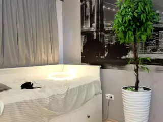 LynnLees's Live Sex Cam Show