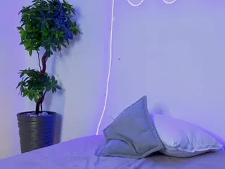 Dolly's Live Sex Cam Show