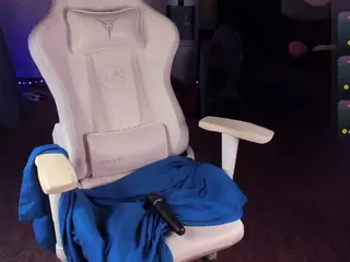 Maeveee's Live Sex Cam Show
