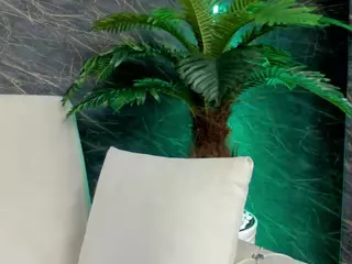 maya-lisa's Live Sex Cam Show