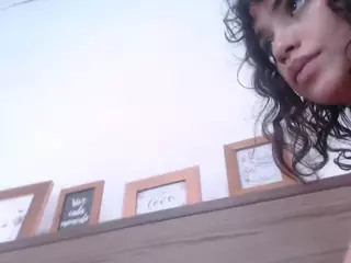 MiaAndTony1's Live Sex Cam Show
