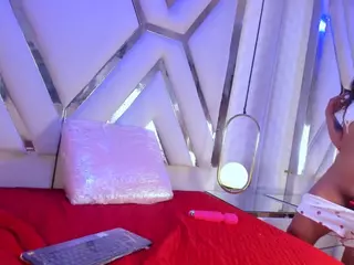 Aylaferrer's Live Sex Cam Show