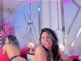 Aylaferrer's Live Sex Cam Show