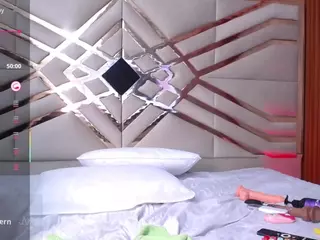 little-beillis's Live Sex Cam Show
