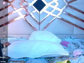 little-beillis's Live Sex Cam Show