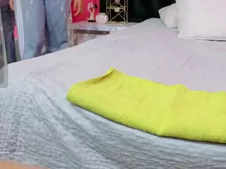 little-beillis's Live Sex Cam Show