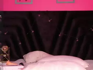 little-beillis's Live Sex Cam Show