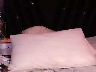 little-beillis's Live Sex Cam Show