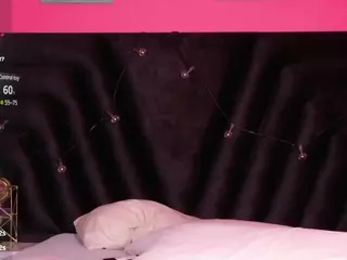 little-beillis's Live Sex Cam Show