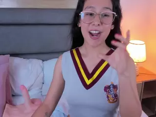 maddy-blake's Live Sex Cam Show
