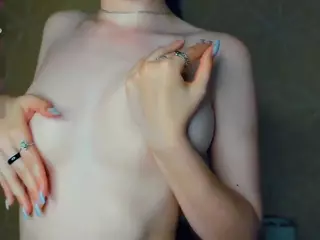 OdetteEllett's Live Sex Cam Show