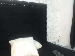 SamanthaTaylorRs's Live Sex Cam Show