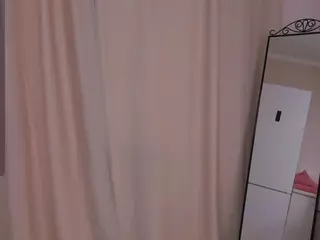 Trinity-Bunny's Live Sex Cam Show