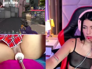 ValentinaGames's Live Sex Cam Show
