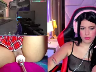ValentinaGames's Live Sex Cam Show