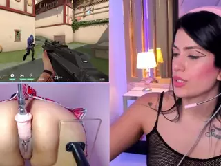 ValentinaGames's Live Sex Cam Show
