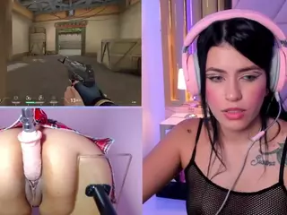 ValentinaGames's Live Sex Cam Show