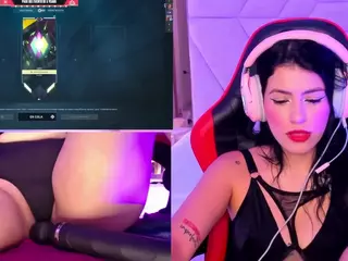 ValentinaGames's Live Sex Cam Show