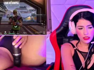 ValentinaGames's Live Sex Cam Show
