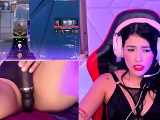 ValentinaGames's Live Sex Cam Show