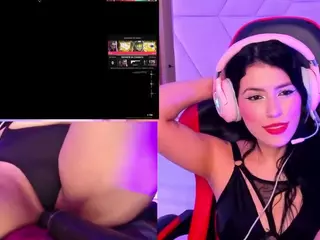 ValentinaGames's Live Sex Cam Show