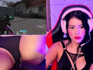 ValentinaGames's Live Sex Cam Show