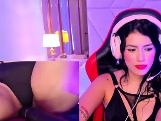ValentinaGames's Live Sex Cam Show