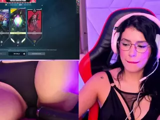 ValentinaGames's Live Sex Cam Show