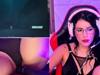 ValentinaGames's Live Sex Cam Show