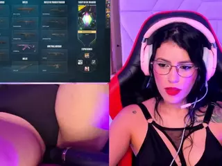 ValentinaGames's Live Sex Cam Show