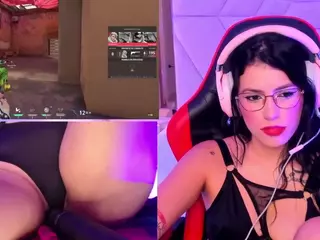 ValentinaGames's Live Sex Cam Show