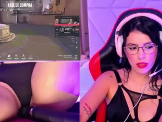ValentinaGames's Live Sex Cam Show