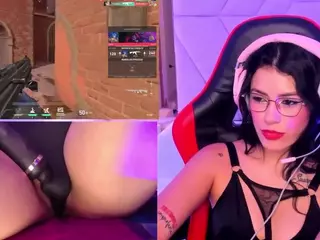 ValentinaGames's Live Sex Cam Show