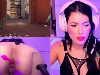ValentinaGames's Live Sex Cam Show