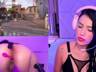 ValentinaGames's Live Sex Cam Show