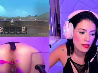 ValentinaGames's Live Sex Cam Show