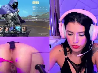 ValentinaGames's Live Sex Cam Show
